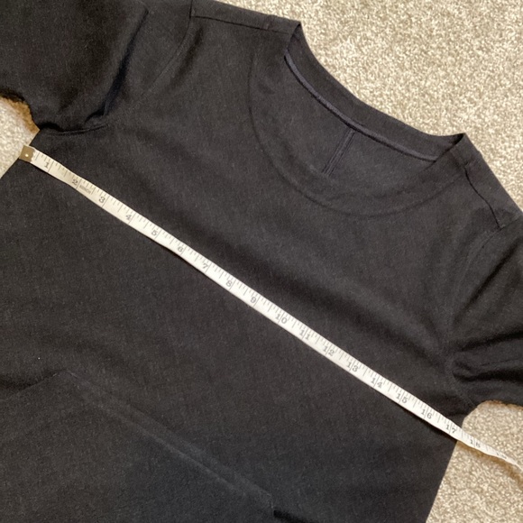 Lululemon LAB CONCEPT PIECE Structured T-Shirt Dress with pockets Grey Size 4 - Picture 8 of 11